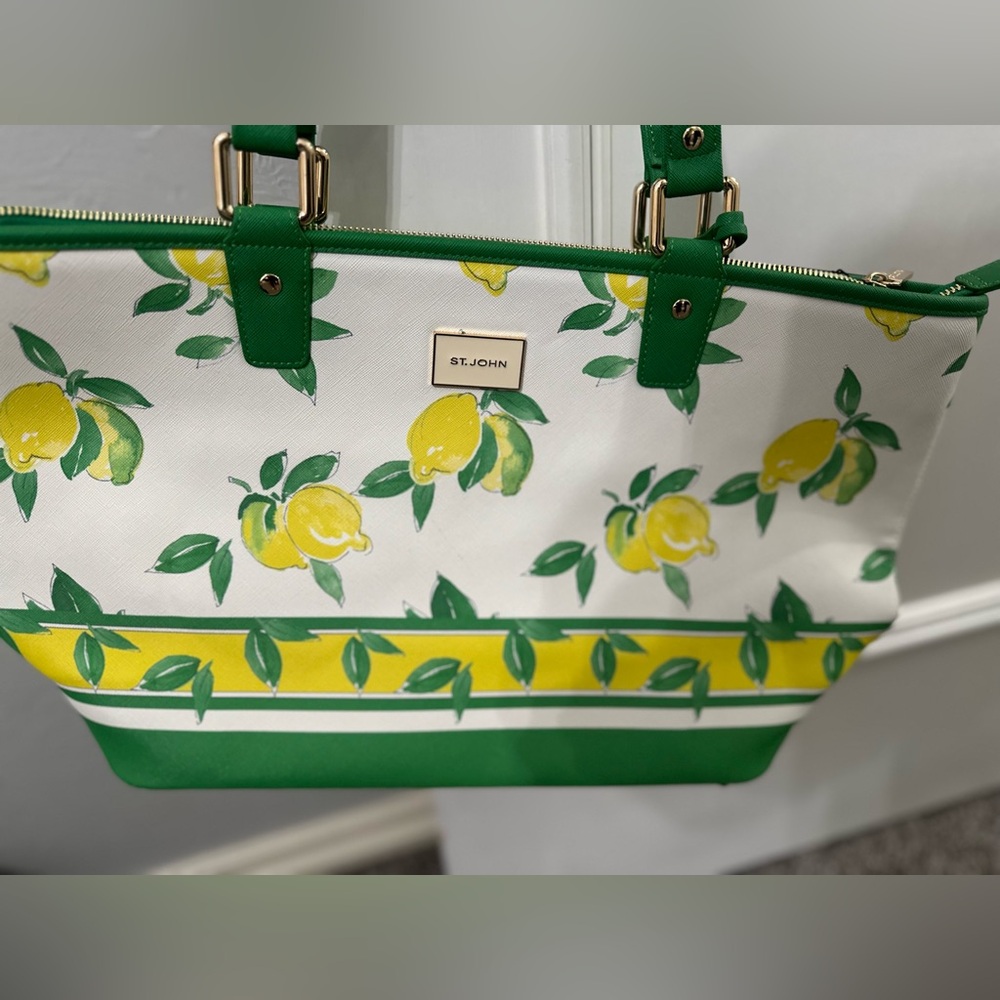 St. John Lemon Print Tote in Green and Yellow